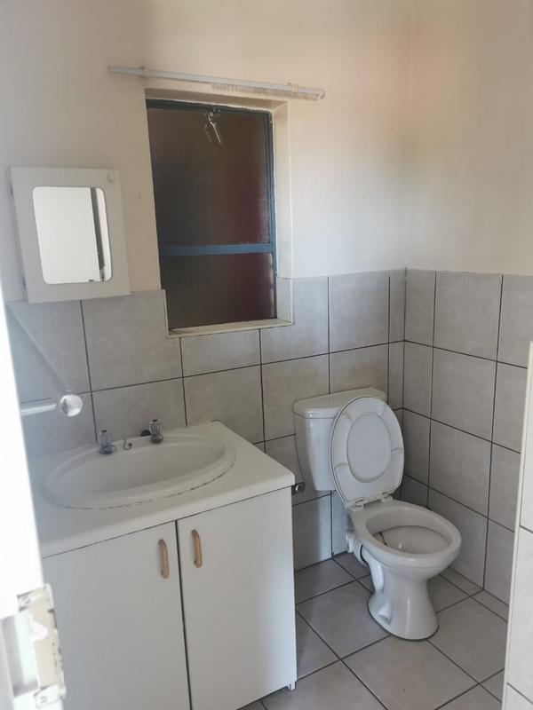 0 Bedroom Property for Sale in Kannoniers Park North West